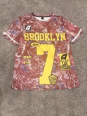 Brooklyn Graphic Short Sleeve Tee - Maroon & Yellow